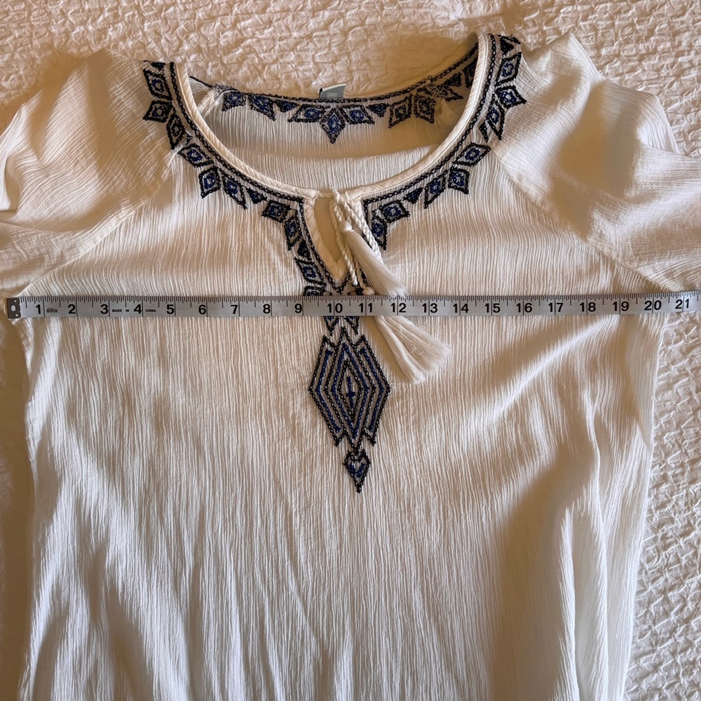 White and Blue Embroidered Shirt - Picture 4 of 7